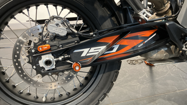 Ktm Adventure 790 Adventure (25MY)